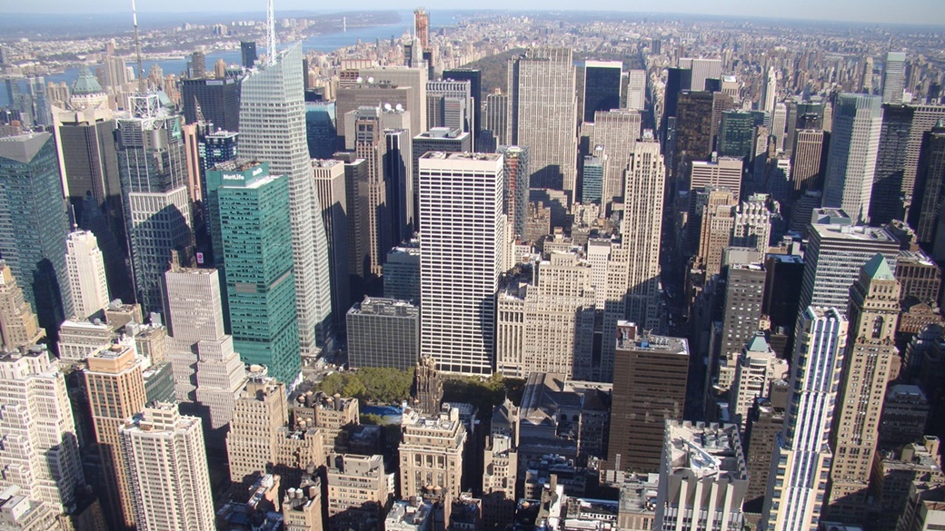 Výhled z Empire State Building v New Yorku | © vagueonthehow
